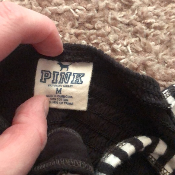 Cute Victoria’s Secret Pink shirt - Picture 3 of 3